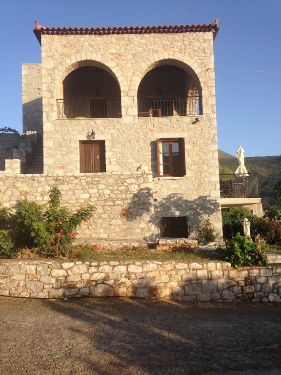 Las - Giannakakoy Traditional Stone Houses Neo Oitilo Bagian luar foto